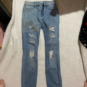 PacSun Light Ripped Jeans